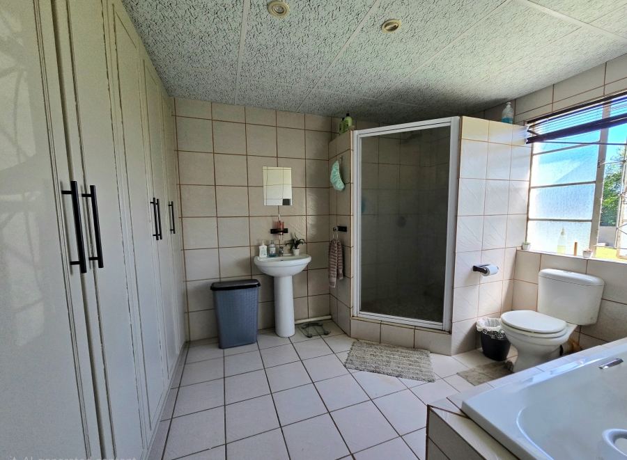 3 Bedroom Property for Sale in Douglas Northern Cape